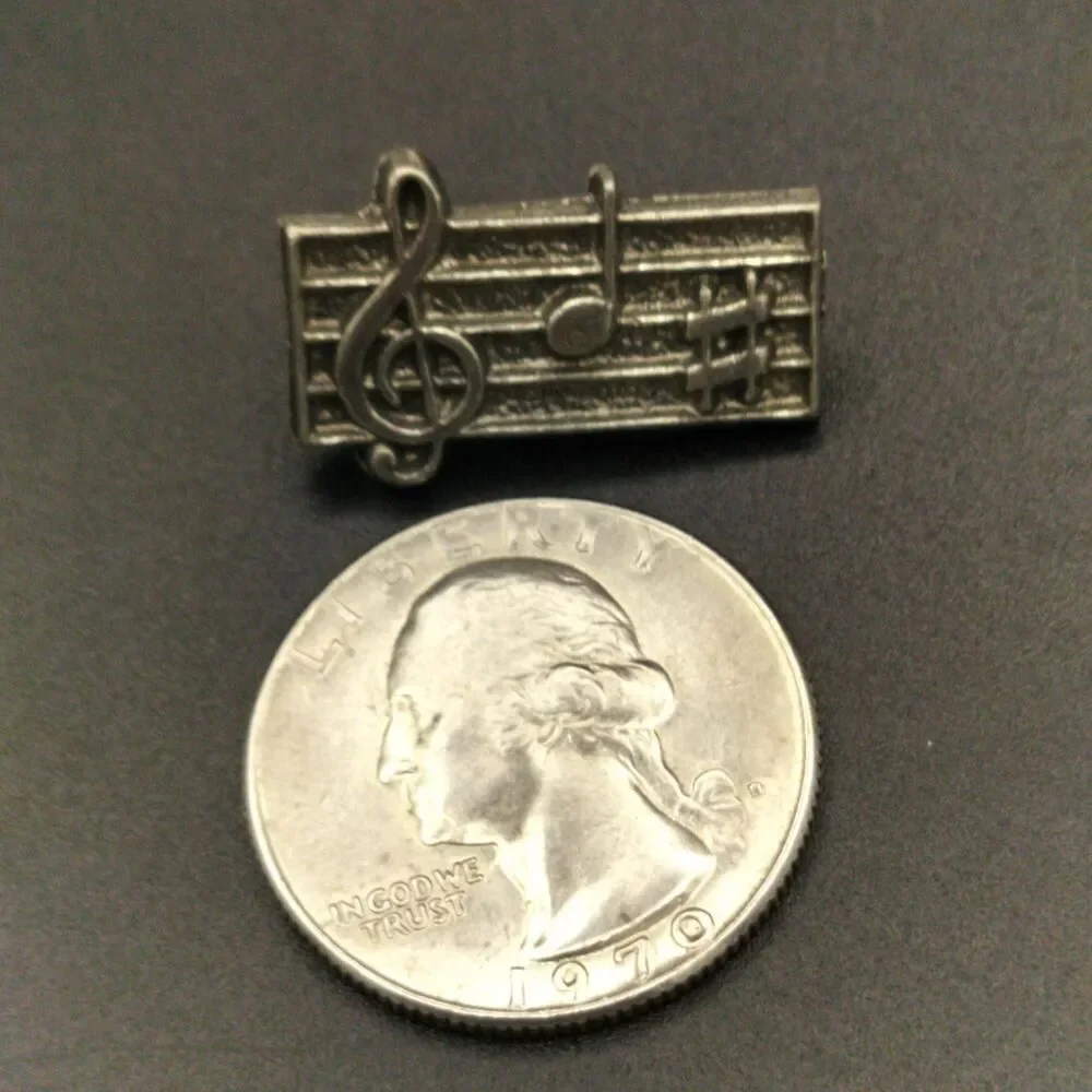 Music note Symbols Stanza Pin Brooch Vintage Musical